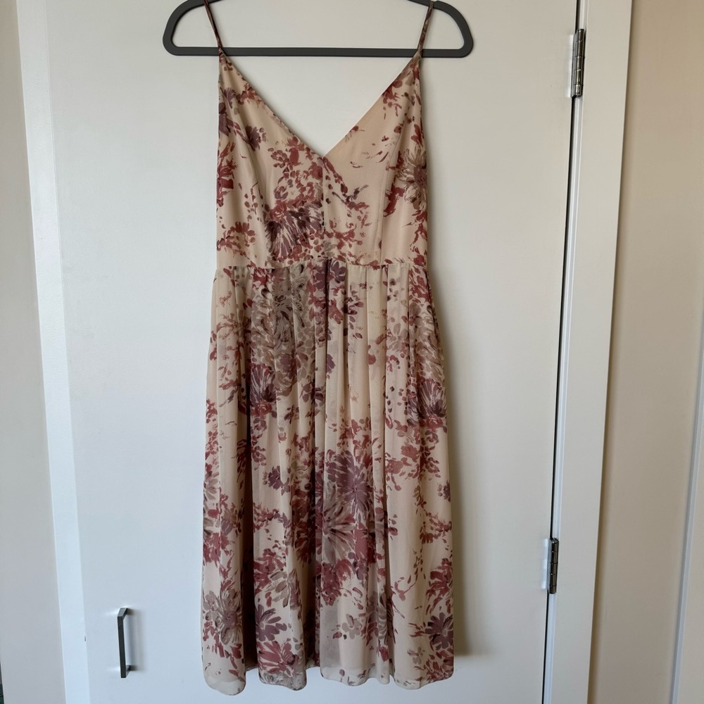 EUC Aritzia Wilfred Satine Midi Dress - Size 4